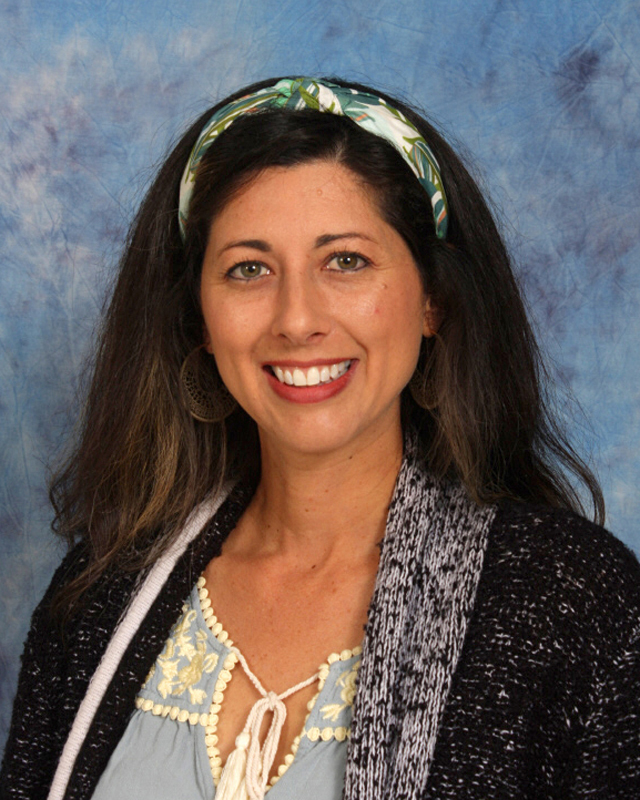 LAUREN BARELA